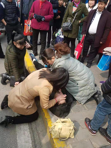 cc_副本.jpg cc_副本.jpg