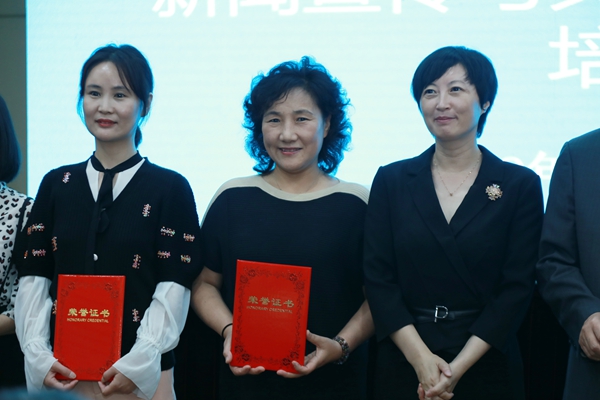 微信图片_20190927110302_副本.jpg 微信图片_20190927110302_副本.jpg