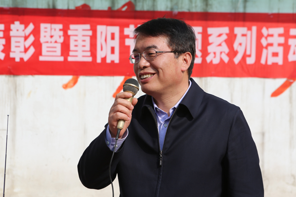 AK7R8406.JPG AK7R8406.JPG